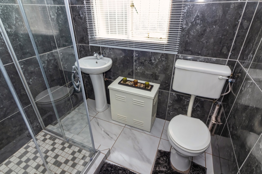 3 Bedroom Property for Sale in Noordhoek Free State
